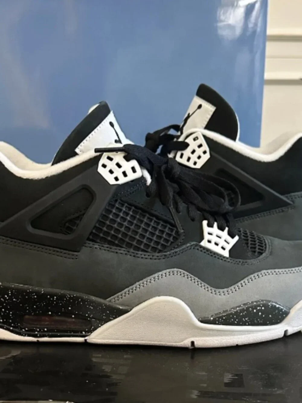 Jordan 4 Retro “Fear” (2024)
